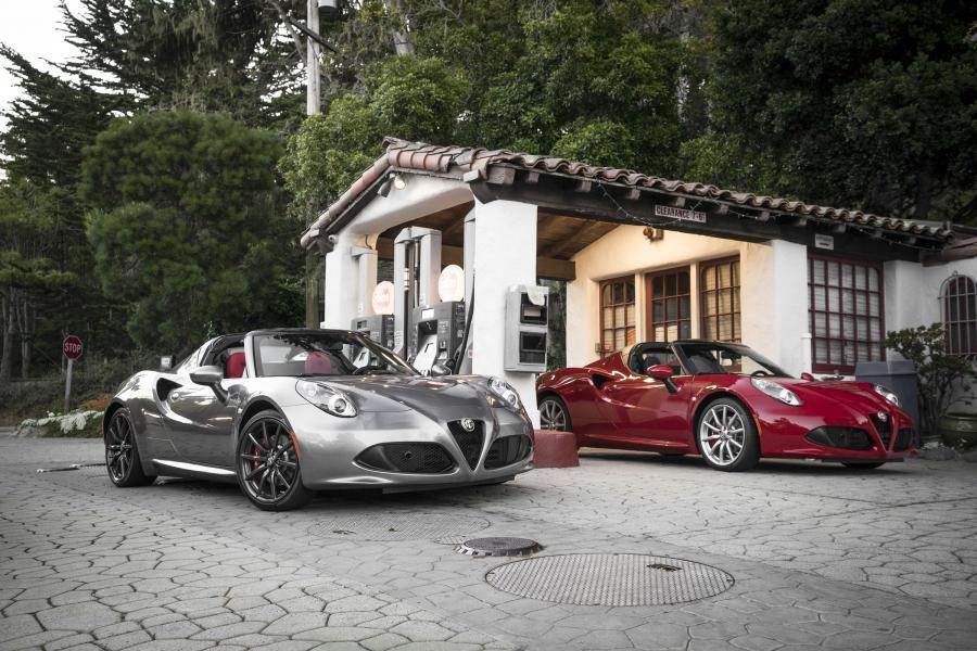  Alfa Romeo 4C Spider (960) 2015 года  (NA) (фото 30 из 40)